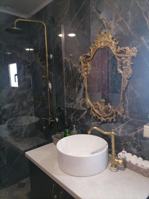 Villa Halepouri Chania  Exteriör bild